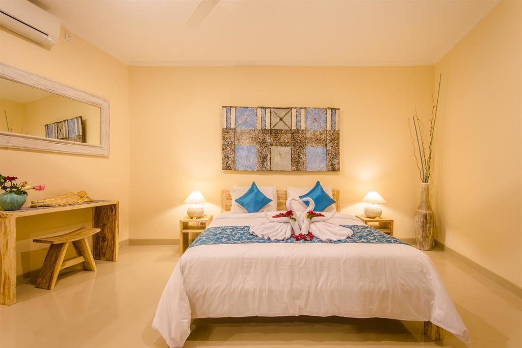 Villa Tepi Sungai Легиан Номер фото